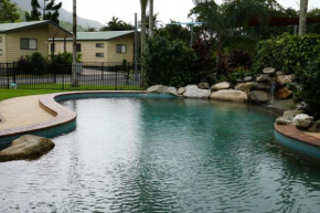 Гостиница Cairns Crystal Cascades Holiday Park  Кэрнс